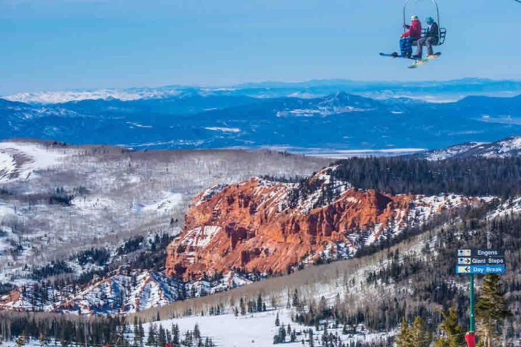 Mountain Getaway And Pool At Brian Head Ski Resort Exterior foto